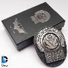 BATMAN, THE DARK NIGHT TRILOGY - BADGE INSIGNE POLICE S.W.A.T. DU LT. JIM GORDON OFFICIEL (DC COMICS - WARNER BROS. ENTERTAINMENT)