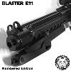  STAR WARS - STORMTROOPER BLASTER E11 COLLECTOR OFFICIEL LIMITED EDITION AVEC PLAQUE SIGNÉE & NUMEROTÉE + SUPPORT BOIS DELUXE (ORIGINAL STORMTROOPER - NEW MODEL)
