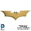 BATMAN, THE DARK NIGHT TRILOGY - BATARANG OFFICIEL LIMITED EDITION NUMEROTE TOUT METAL DORE (ECHELLE 1/1 - DC COMICS - WARNER BROS. ENTERTAINMENT)