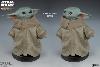  STAR WARS (SERIE) : THE MANDALORIAN - STATUE TAILLE REELLE ECHELLE 1:1 THE CHILD (GROGU) 42 CM LIMITED EDITION AVEC PENDENTIF MANDALORIEN (LIFE SIZE FIGURE / SIDESHOW COLLECTIBLES)