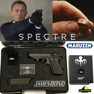 JAMES BOND : SPECTRE - PISTOLET WALTHER PPK/S AVEC RETOUR DE CULASSE ET BAGUE "SPECTRE ORGANIZATION" OFFICIELS + MALLETTE + ECRIN (FACTORY ENTERTAINMENT - MARUZEN)