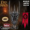 LOTR (LE SEIGNEUR DES ANNEAUX) - SAURON CASQUE OFFICIEL MUSEUM COLLECTION LIMITED EDITION + SUPPORT DELUXE AVEC PLAQUE + ETENDARD + ANNEAU UNIQUE PLAQUE OR 24K (ECHELLE 1/1 - UNITED CUTLERY)