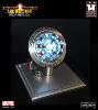 IRON MAN - ARC REACTOR OFFICIEL AVEC ECLAIRAGE LED + SUPPORT (MARVEL - WINDLASS STUDIOS)