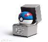 POKEMON - SUPER BALL (GREAT BALL) TOUT METAL OFFICIEL AVEC PRESENTOIR ET FONCTION ELETRONIQUE (DIE CAST - THE WAND COMPAGNY LTD.)