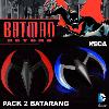 BATMAN BEYOND, ANIMATED SERIES - PACK OFFICIEL : BATARANG BLEU + BATARANG ROUGE ECHELLE 1/1 (DC COLLECTIBLES - NECA)