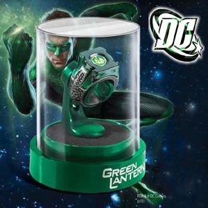 GREEN LANTERN - ANNEAU & SUPPORT OFFICIEL (DC COMICS - THE NOBLE COLLECTION)