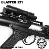  STAR WARS - STORMTROOPER BLASTER E11 COLLECTOR OFFICIEL LIMITED EDITION AVEC PLAQUE SIGNÉE & NUMEROTÉE + SUPPORT BOIS DELUXE (ORIGINAL STORMTROOPER - NEW MODEL)