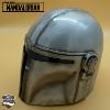  STAR WARS (SERIE) : THE MANDALORIAN - REPLIQUE CASQUE DIN DJARIN "MANDO" FAIT MAIN AVEC EFFET D'USURE ET VIELLISSEMENT (REPRODUCTION ARTISANALE ART REPLICAS)