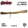 AVENGERS: AGE OF ULTRON - REPLIQUE SCEPTRE DE LOKI ECHELLE 1/1 TOUT METAL AVEC SUPPORT ECLAIRE PAR LEDS (REPRODUCTION ART REPLICAS)