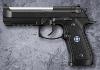 RESIDENT EVIL 7 (BIOHAZARD)  - PISTOLET BERETTA M92 ALBERT WESKER MODEL 01 PERFORMANCE OFFICIEL UMBRELLA CORPORATION LIMITED EDITION (SOUS LICENCE CAPCOM - IMPORT JAPAN MARUI)
