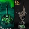 LOTR (LE SEIGNEUR DES ANNEAUX) - WITCH-KING CASQUE DU ROI SORCIER OFFICIEL ECHELLE 1/1  LIMITED EDITION + SUPPORT SCULPTURE TOUR DE MINAS MORGUL AVEC ECLAIRAGE LED (PURE ARTS - SIDESHOW)